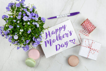 Special Gift for Mother‘s，Flowers，Cards and the Blessings from your heart