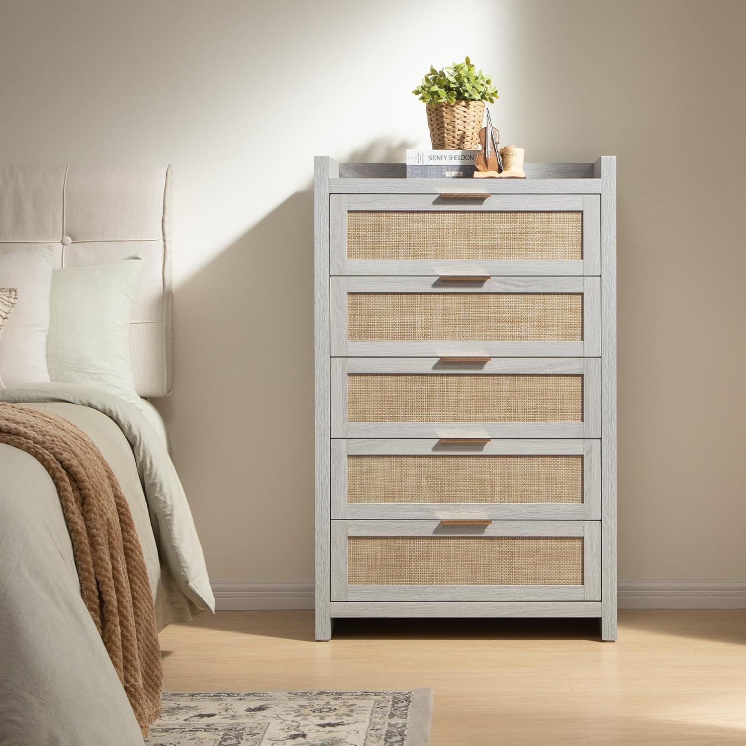 Savanna Wood Dresser, 5 Drawers